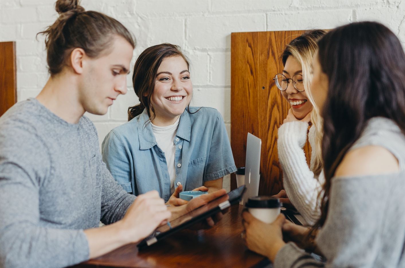 Fidélisation des collaborateurs par l’autonomisation : comment donner aux employés les moyens de développer leurs compétences et leur carrière